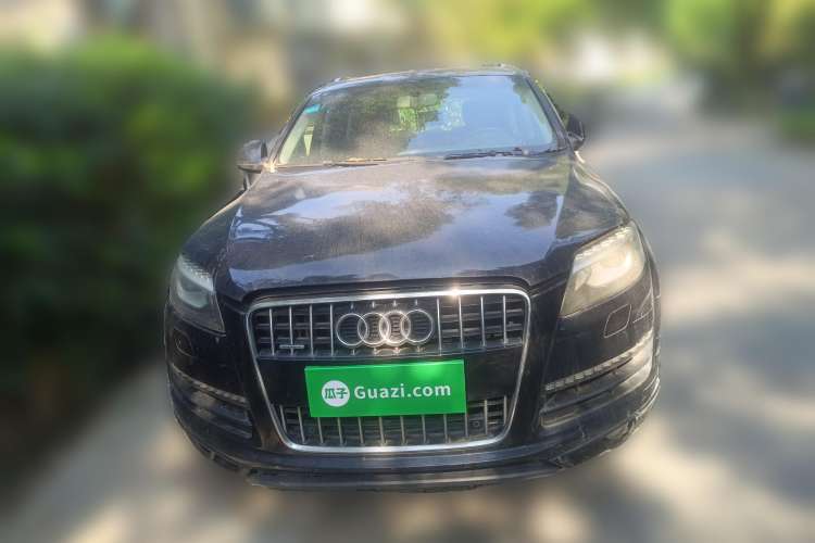 Used Audi Q7 2010 3.6 FSI quattro base version Front
