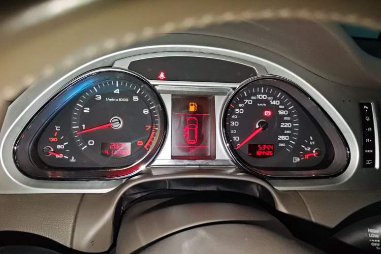 Used Audi Q7 2010 3.6 FSI quattro Comfort Edition Instrument Cluster