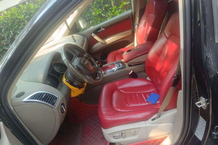 Used Audi Q7 2010 3.6 FSI quattro base version Left Front Seat