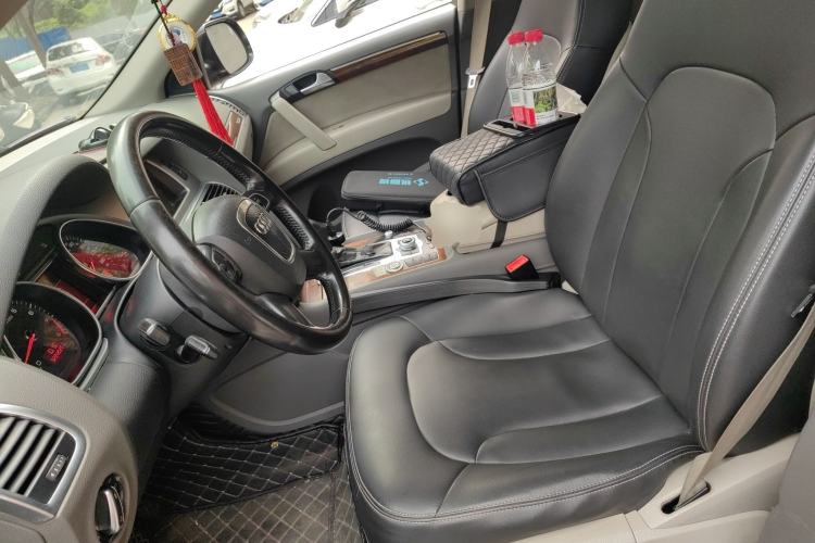 Used Audi Q7 2010 3.6 FSI quattro base version Left Front Seat