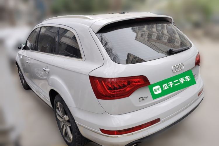 Used Audi Q7 2010 3.6 FSI quattro Luxury Model Rear Left 45 Deg