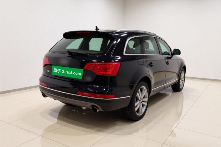 Used Audi Q7 2010 3.6 FSI quattro base version Rear Right 45 Deg