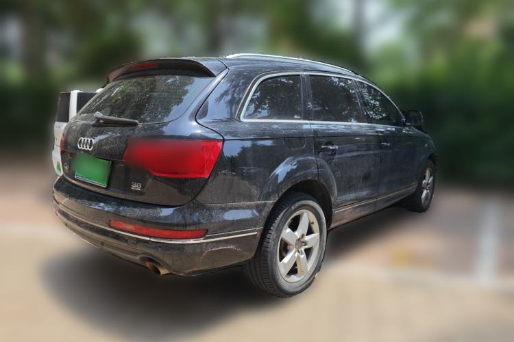 Used Audi Q7 2010 3.6 FSI Technology Off-Road Collector's Edition Rear Right 45 Deg