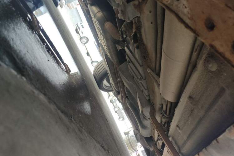 Used Audi Q7  Chassis Front Left