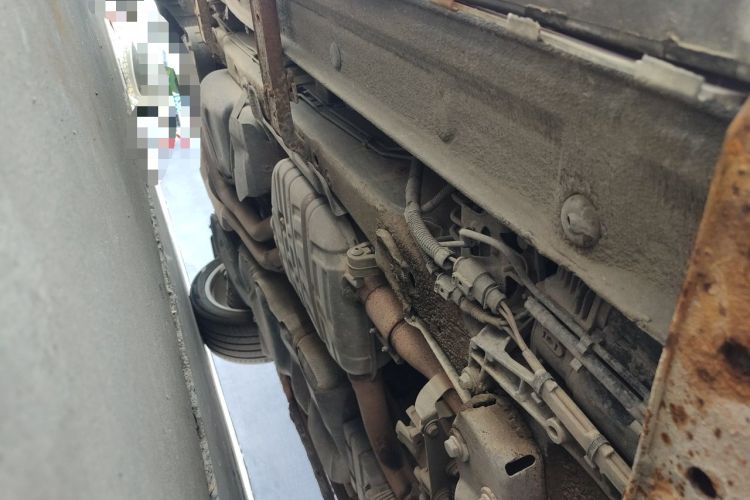 Used Audi Q7  Chassis Front Right