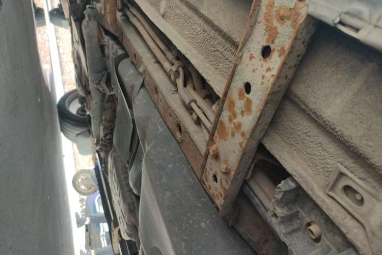 Used Audi Q7  Chassis Rear Left