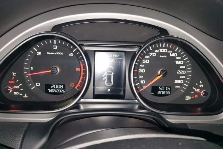 Used Audi Q7 2010 3.0 TDI quattro Prestige Edition Instrument Cluster