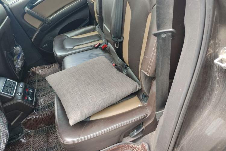 Used Audi Q7  Left Rear Seat