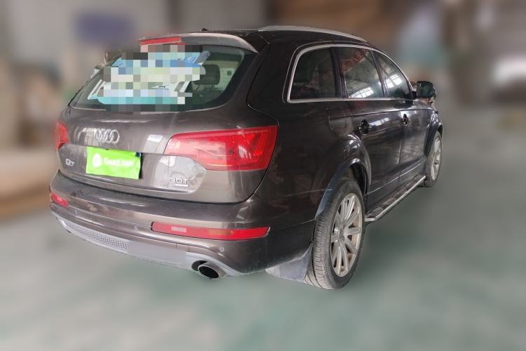 Used Audi Q7  Rear Right 45 Deg