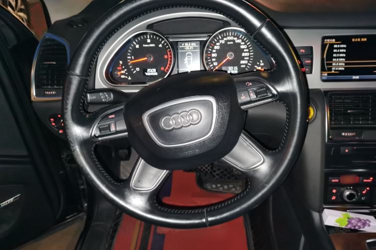 Used Audi Q7 2010 3.0 TDI quattro Prestige Edition Steering Wheel