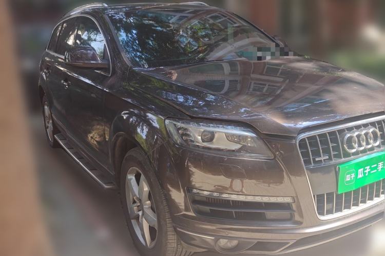 Used Audi Q7 2010 3.0 TDI quattro Prestige Edition Front Right 45 Deg