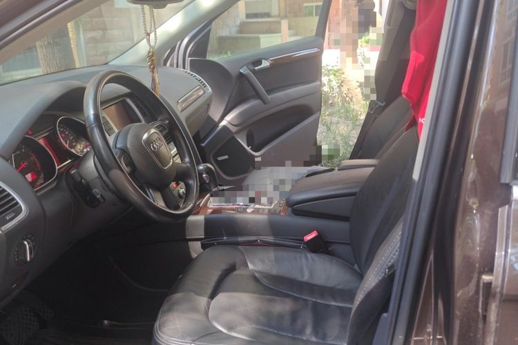 Used Audi Q7 2010 3.0 TDI quattro Prestige Edition Left Front Seat