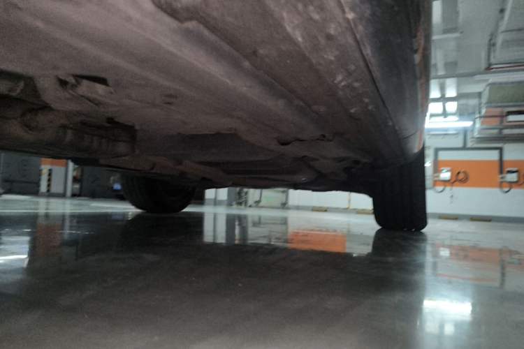 Used Audi Q7 2011 3.0 TFSI Technology (200kW) Chassis Front Left