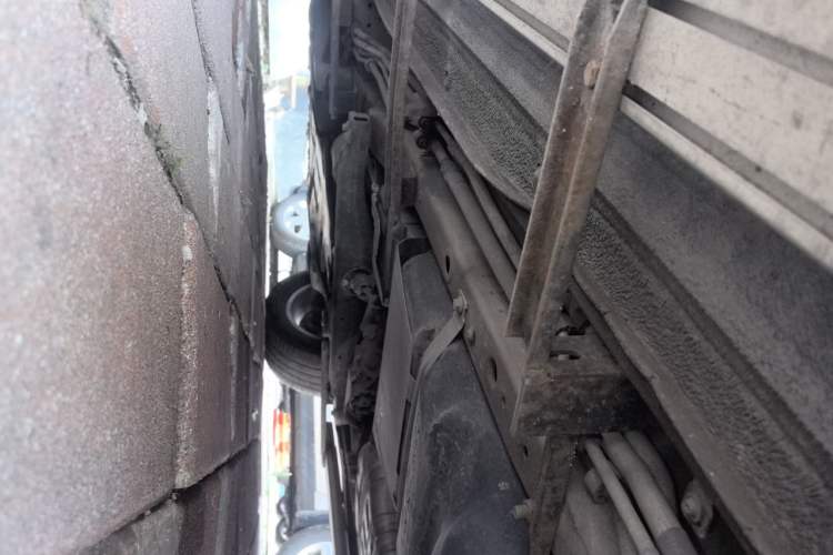 Used Audi Q7 2011 3.0 TFSI Technology (200kW) Chassis Rear Left