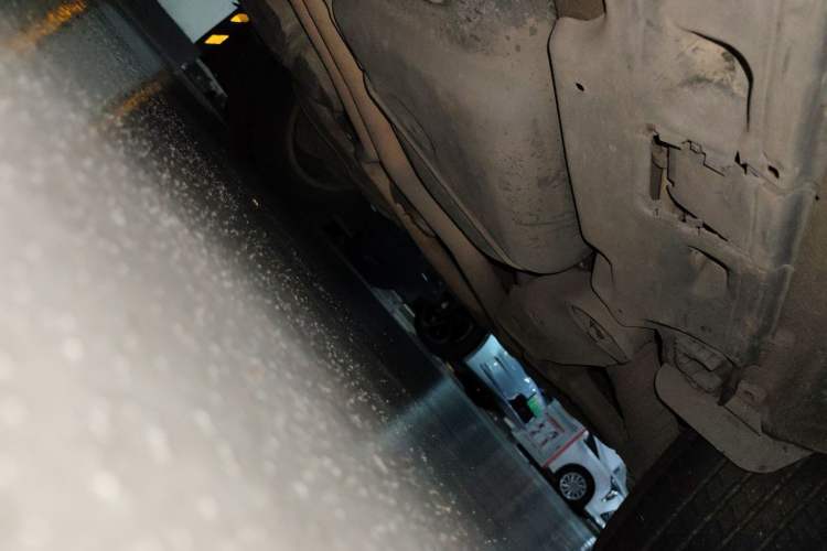 Used Audi Q7 2011 3.0 TFSI Technology (200kW) Chassis Rear Left