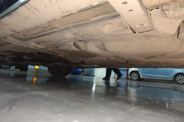 Used Audi Q7  Chassis Rear Left