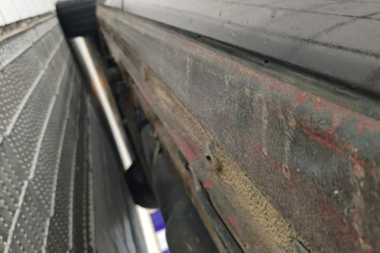 Used Audi Q7  Chassis Rear Left