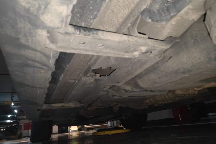 Used Audi Q7 2011 3.0 TFSI Ambition (200kW) Chassis Rear Left