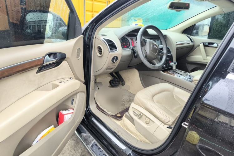 Used Audi Q7 2011 3.0 TFSI Ambition (200kW) Driver Seat