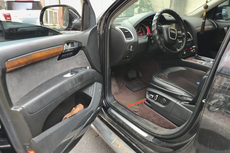 Used Audi Q7 2011 3.0 TFSI Technology (200kW) Driver Seat
