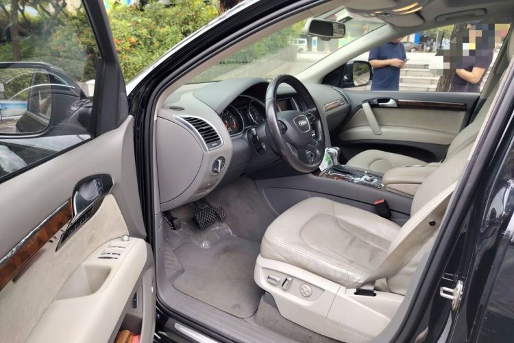 Used Audi Q7 2011 3.0 TFSI Technology Model (245kW) Driver Seat