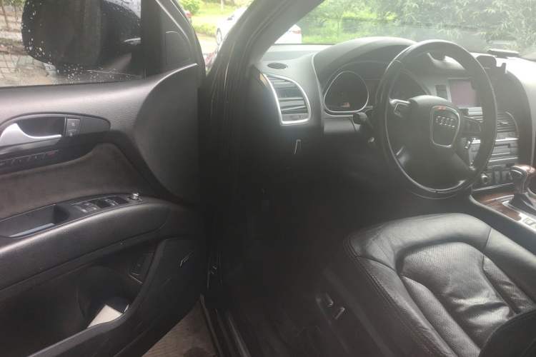 Used Audi Q7 2011 3.0 TFSI Comfort (200kW) Driver Seat