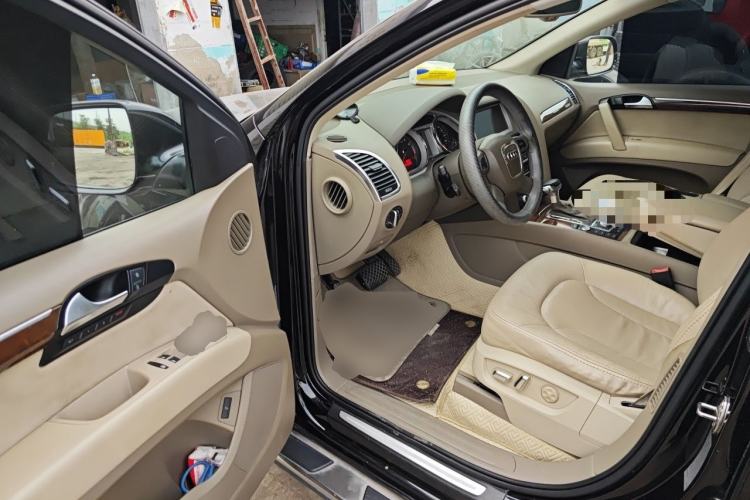 Used Audi Q7 2011 3.0 TFSI Ambition (200kW) Driver Seat