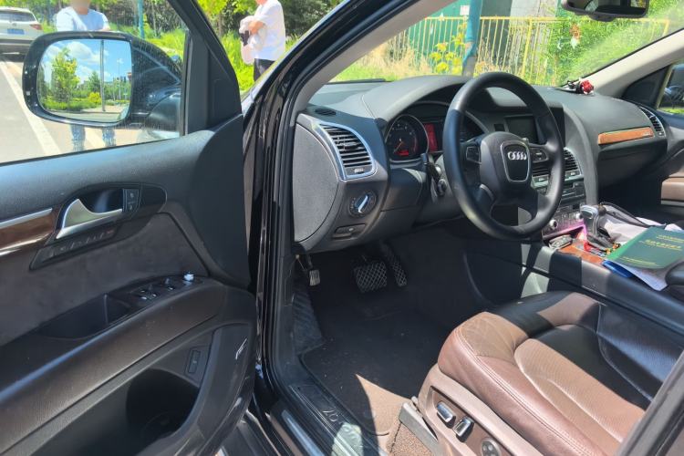 Used Audi Q7 2011 3.0 TFSI Technology (200kW) Driver Seat