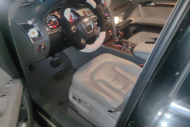 Used Audi Q7 2011 3.0 TFSI Comfort (200kW) Driver Seat