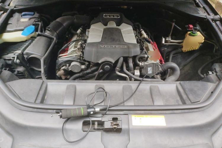Used Audi Q7 2011 3.0 TFSI Ambition (200kW) Engine Bay