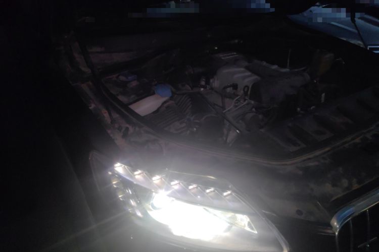 Used Audi Q7 2011 3.0 TFSI Comfort (200kW) Engine Bay Right