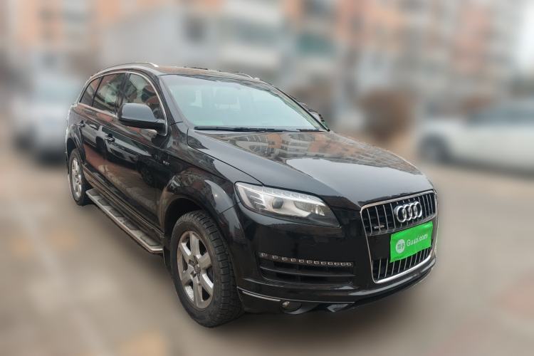 Used Audi Q7 2011 3.0 TFSI Ambition (200kW) Front Right 45 Deg