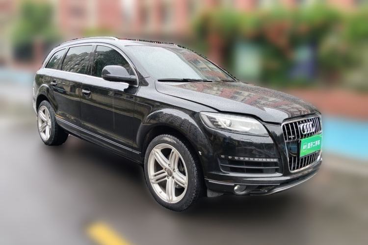 Used Audi Q7 2011 3.0 TFSI Ambition (200kW) Front Right 45 Deg