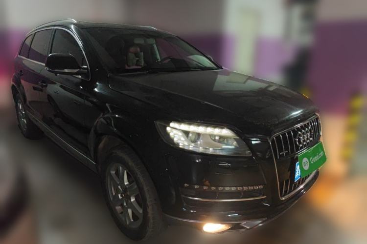 Used Audi Q7 2011 3.0 TFSI Ambition (200kW) Front Right 45 Deg