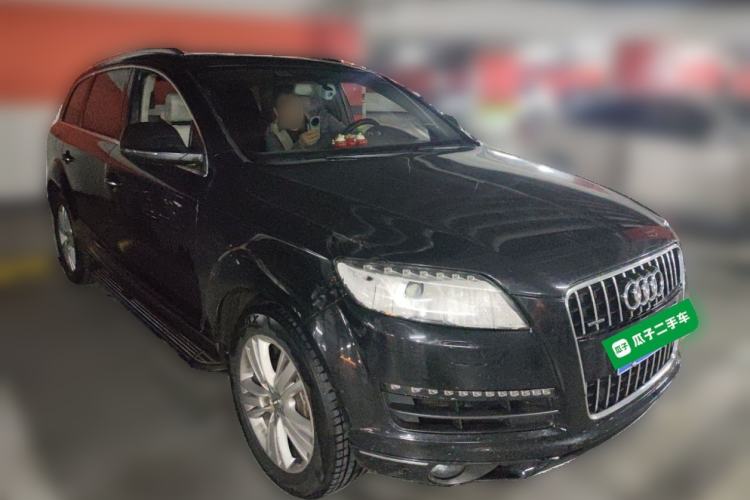Used Audi Q7 2011 3.0 TFSI Comfort (200kW) Front Right 45 Deg