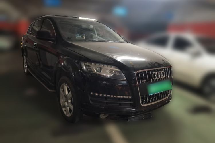 Used Audi Q7 2011 3.0 TFSI Technology (200kW) Front Right 45 Deg