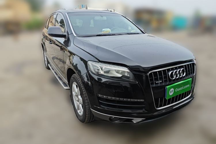 Used Audi Q7 2011 3.0 TFSI Ambition (200kW) Front Right 45 Deg