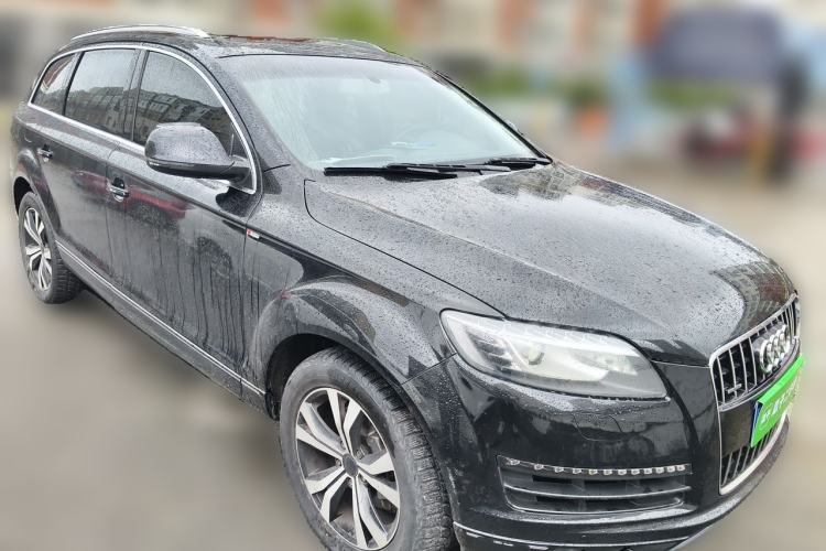 Used Audi Q7 2011 3.0 TFSI Comfort (200kW) Front Right 45 Deg