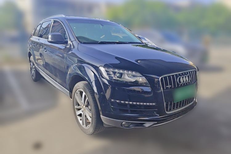 Used Audi Q7 2011 3.0 TFSI Ambition (200kW) Front Right 45 Deg