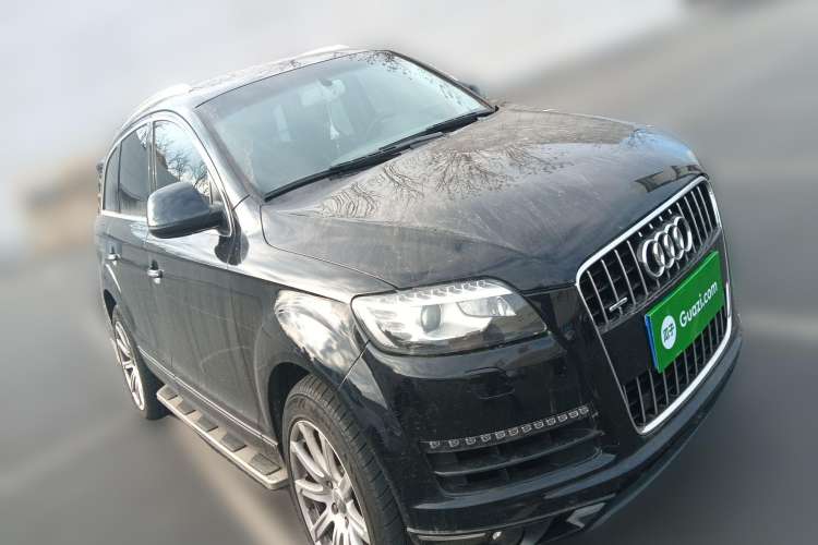 Used Audi Q7 2011 3.0 TFSI Comfort (200kW) Front Right 45 Deg