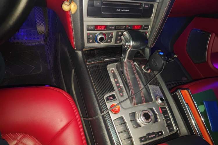 Used Audi Q7 2011 3.0 TFSI Ambition (200kW) Gear Lever
