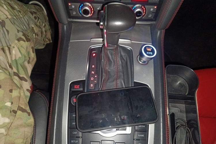 Used Audi Q7 2011 3.0 TFSI Exclusive (245kW) Gear Lever