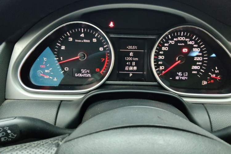 Used Audi Q7 2011 3.0 TFSI Ambition (200kW) Instrument Cluster