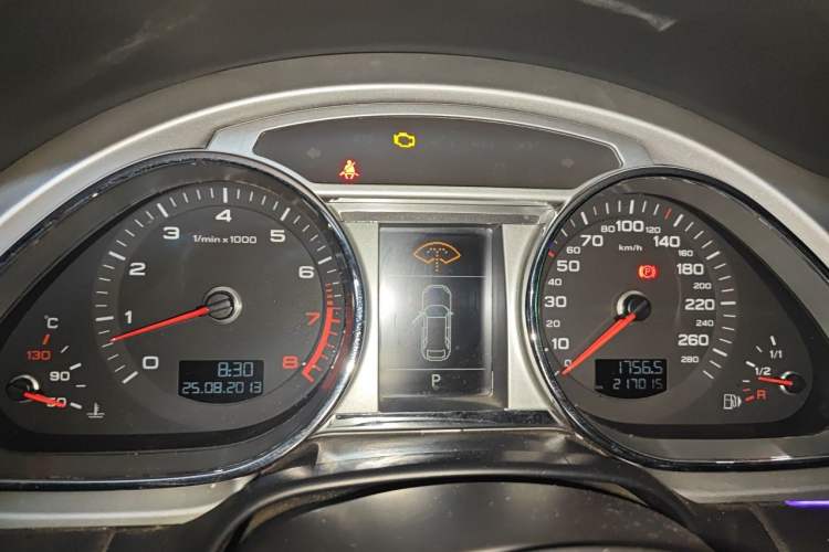 Used Audi Q7 2011 3.0 TFSI Ambition (200kW) Instrument Cluster