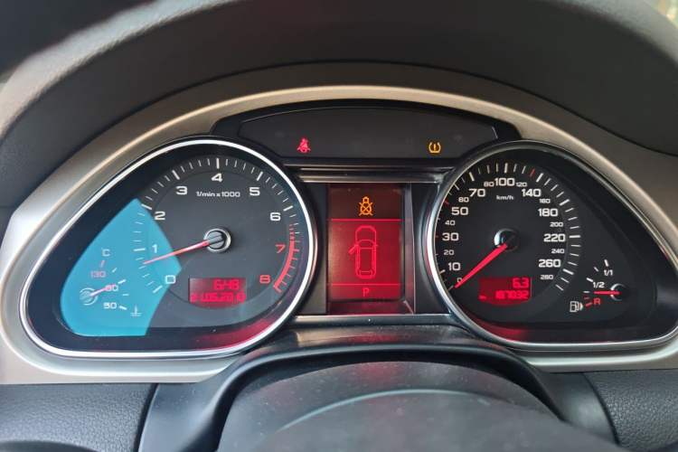 Used Audi Q7 2011 3.0 TFSI Technology Model (245kW) Instrument Cluster
