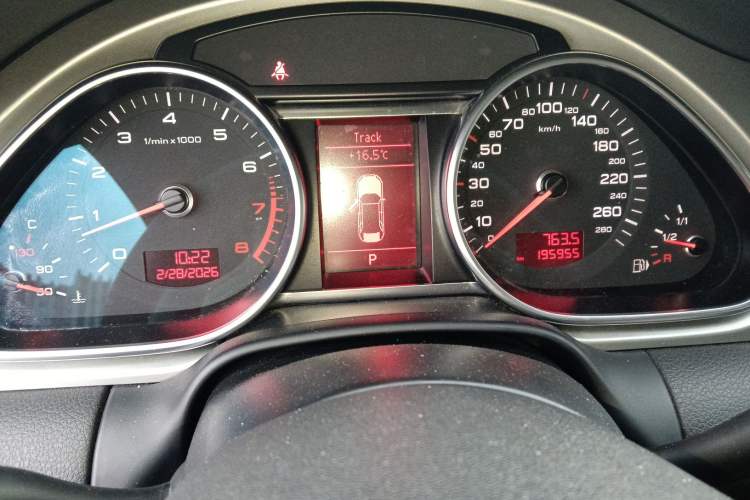Used Audi Q7 2011 3.0 TFSI Technology (200kW) Instrument Cluster