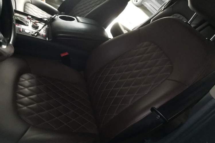 Used Audi Q7 2011 3.0 TFSI Comfort (200kW) Left Front Seat