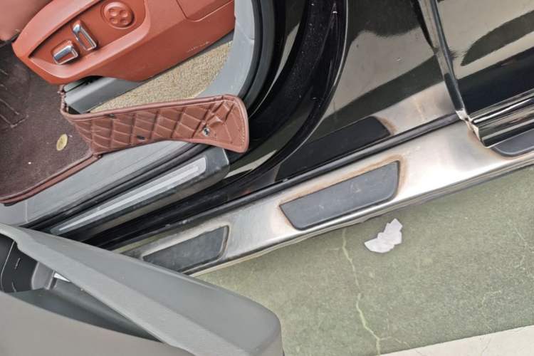 Used Audi Q7 2011 3.0 TFSI Ambition (200kW) Left Side Sill