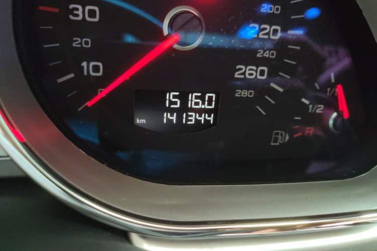 Used Audi Q7 2011 3.0 TFSI Ambition (200kW) Odometer Close Up
