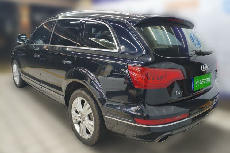 Used Audi Q7  Rear Left 45 Deg